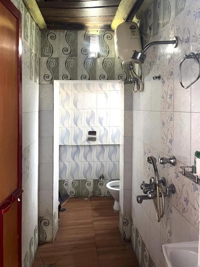 Shri Guest House Varanasi Exterior photo
