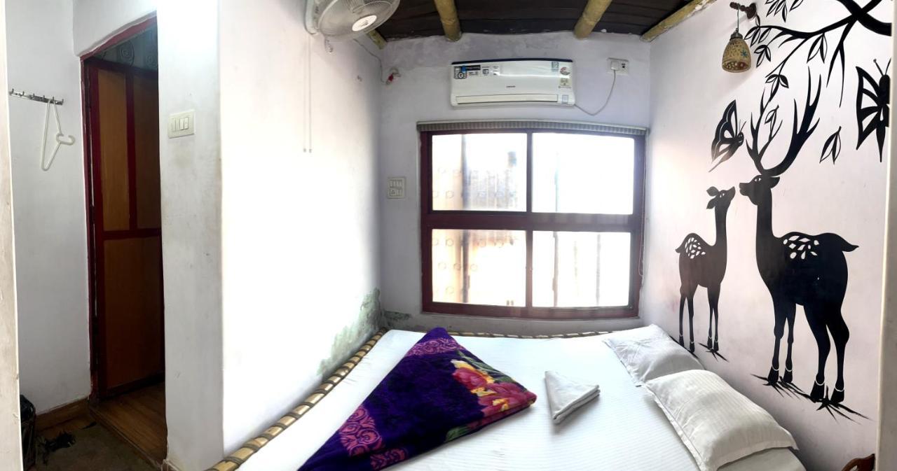 Shri Guest House Varanasi Exterior photo