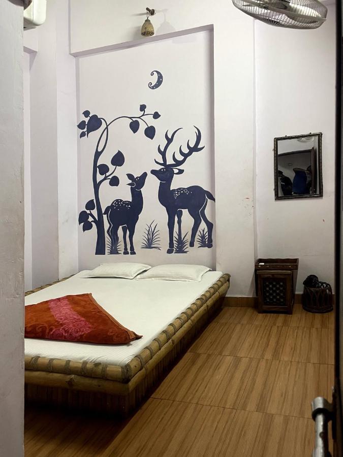 Shri Guest House Varanasi Exterior photo