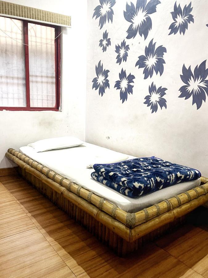 Shri Guest House Varanasi Exterior photo