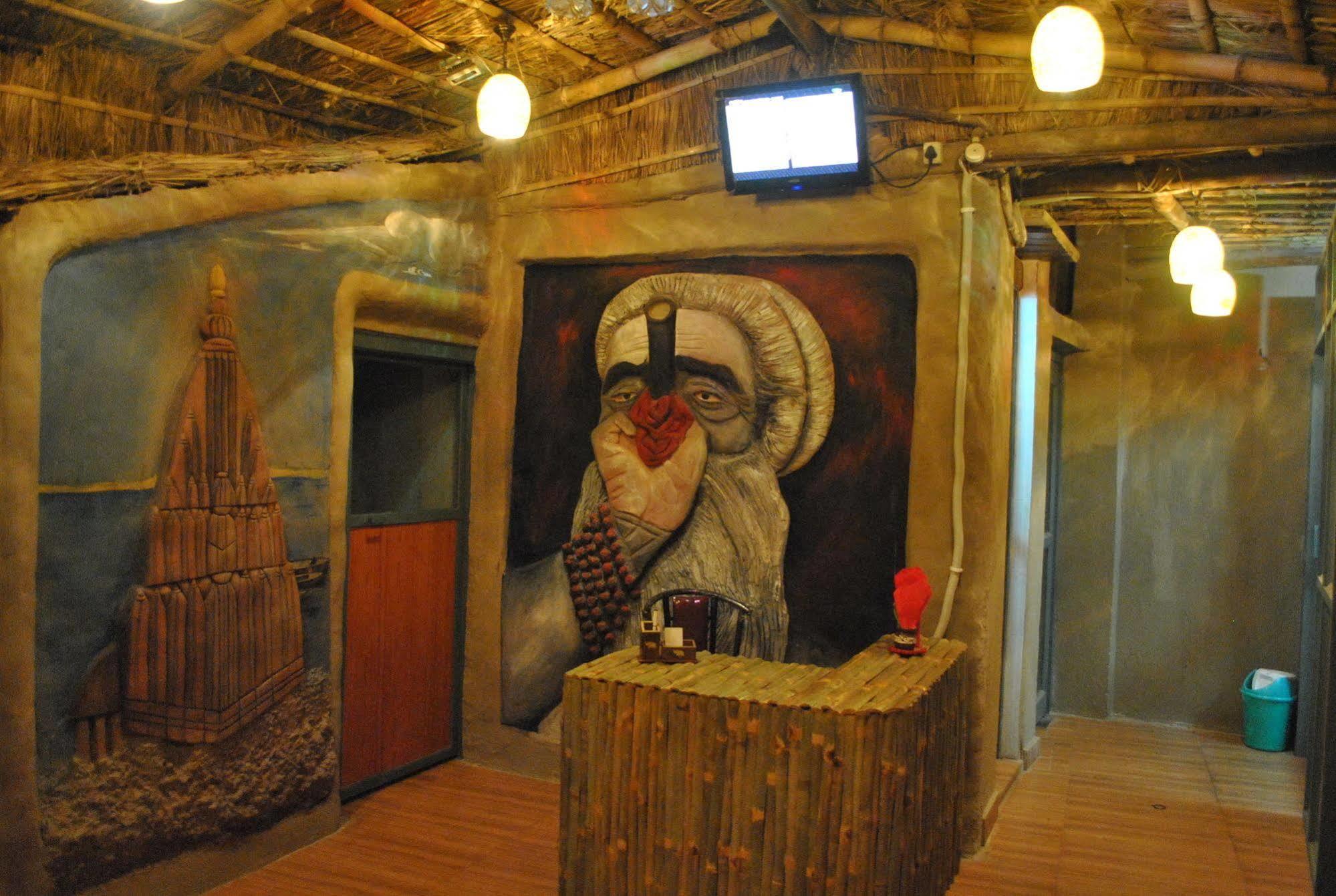 Shri Guest House Varanasi Exterior photo