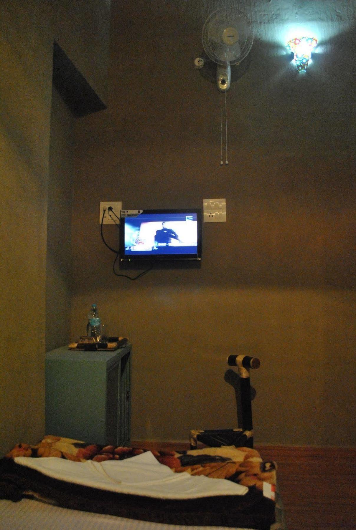 Shri Guest House Varanasi Exterior photo