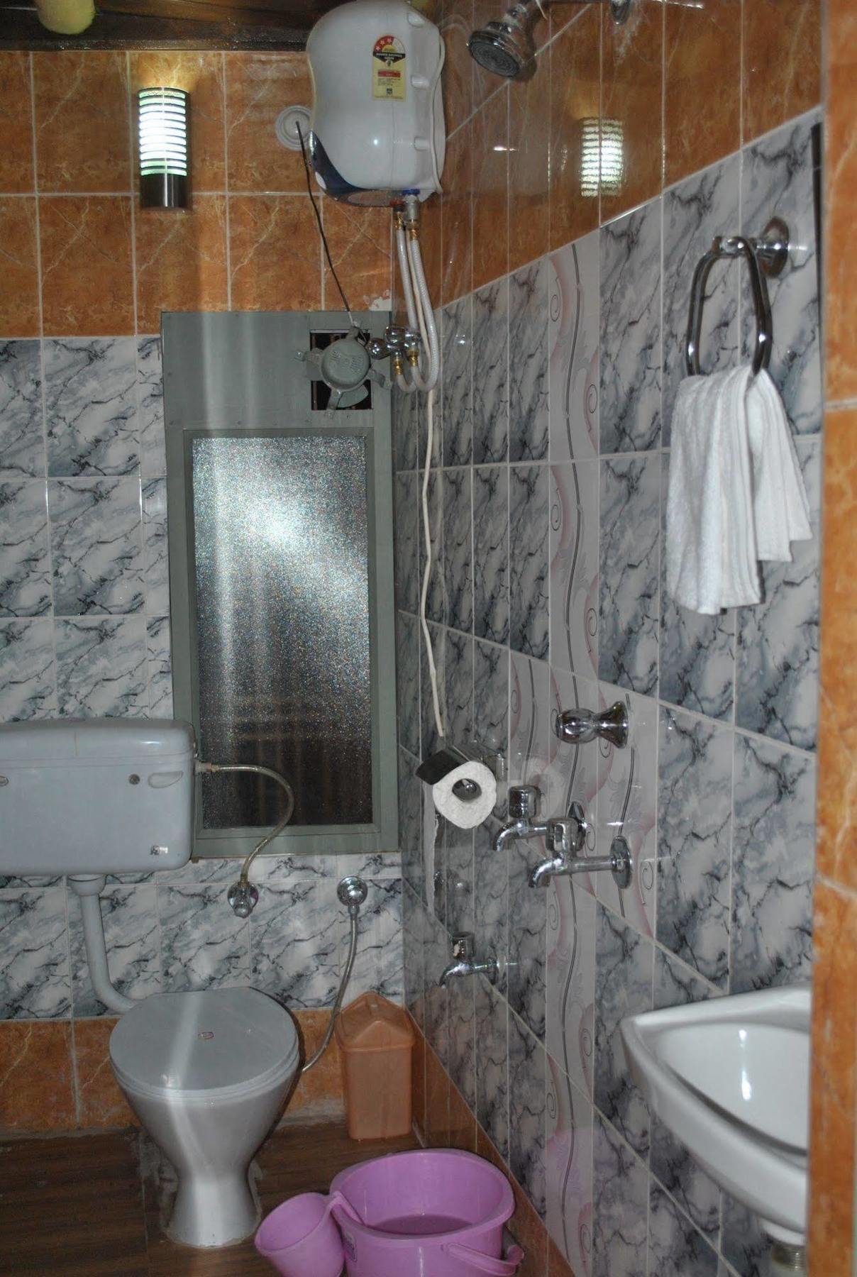 Shri Guest House Varanasi Exterior photo