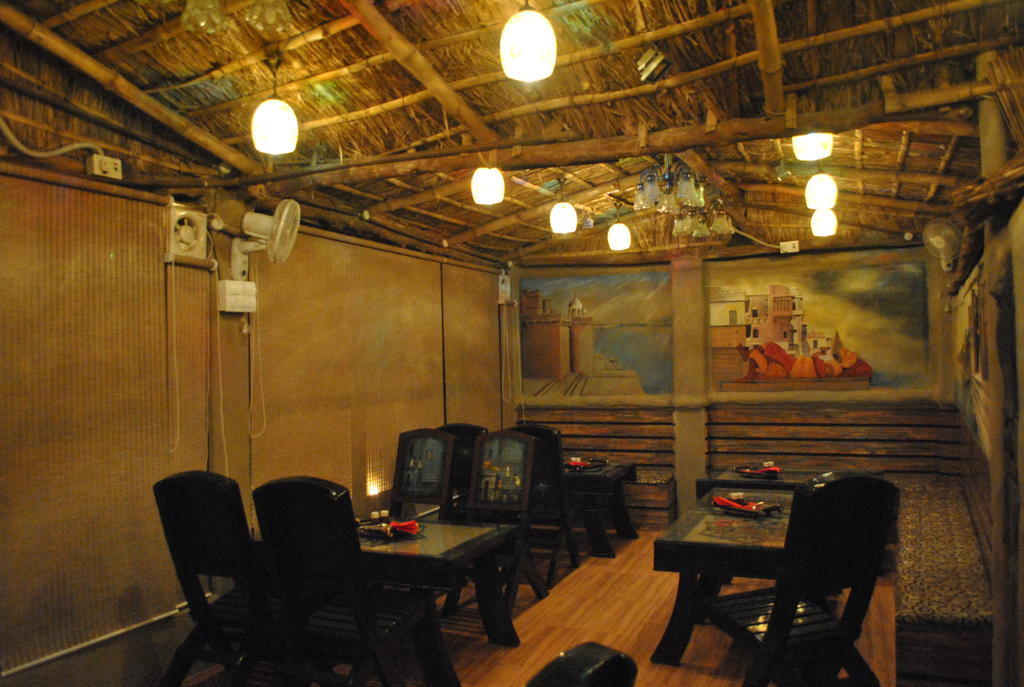 Shri Guest House Varanasi Exterior photo